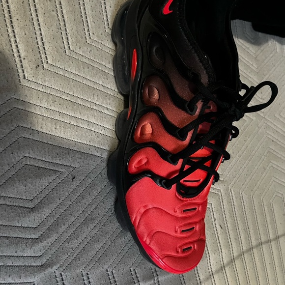nike vapor maxes size 11.5 - Picture 3 of 3